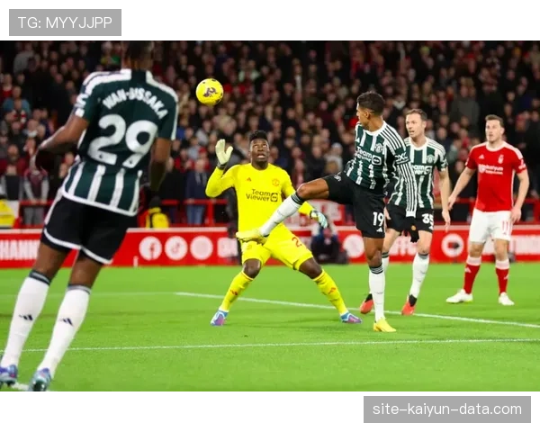 拉什福德前插撕防线造射门，本赛季进攻效率胜过往